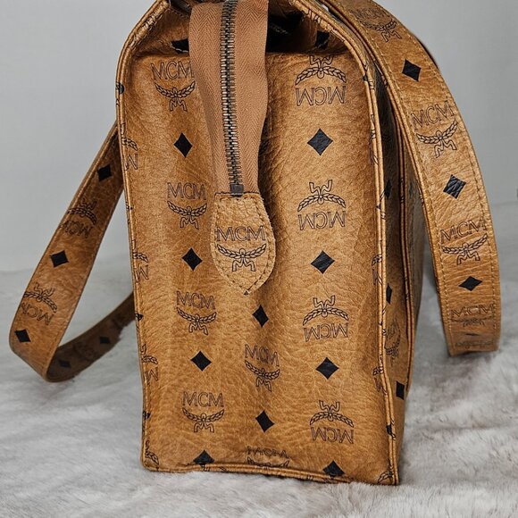 MCM Brown Visetos Shopper Bag - Picture 9 of 17